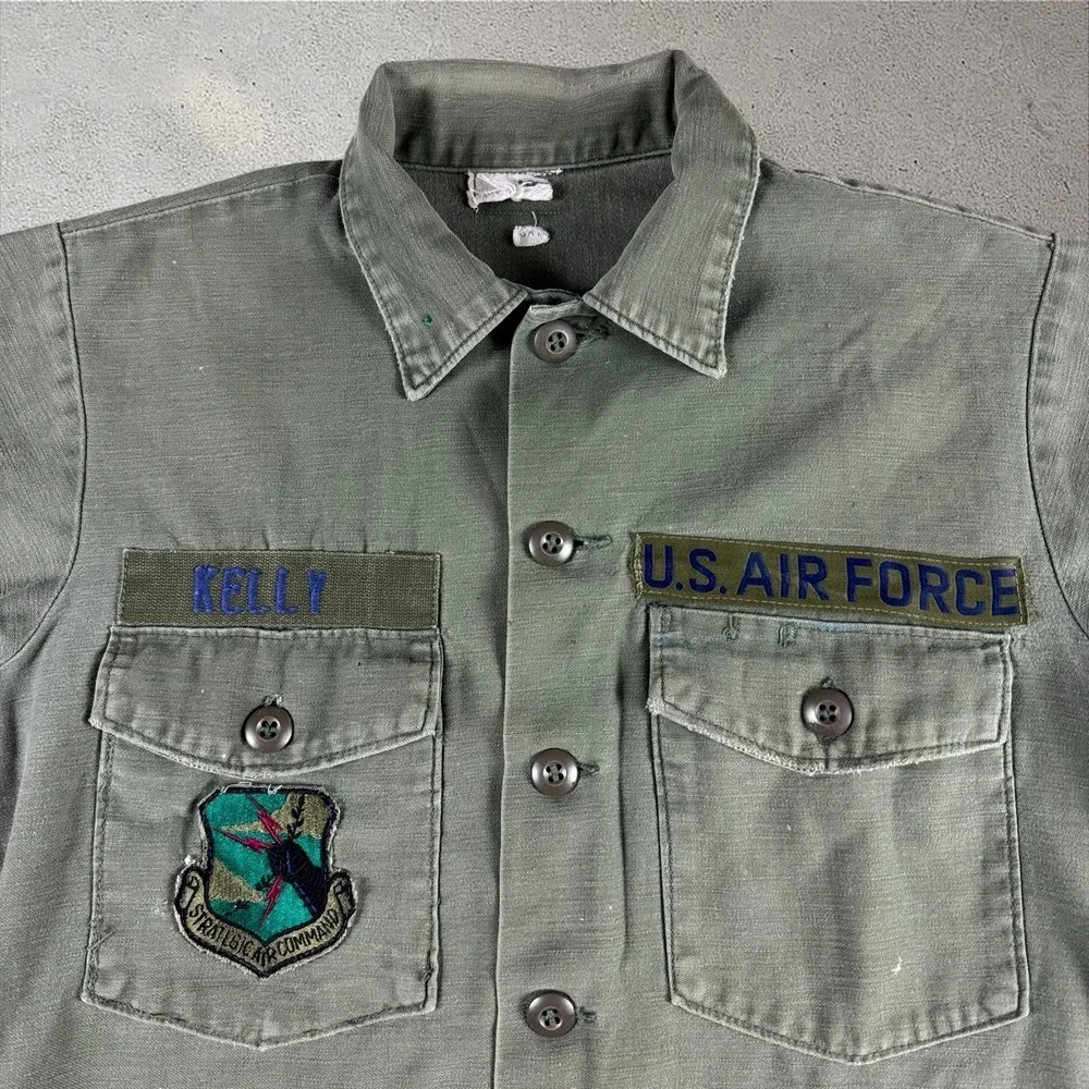 Vintage 70s USAF OG 107 Utility‎ Shirt Fits Adult Large Patched Named Vietnam